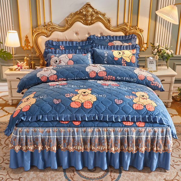 American style plant flower Velvet Winter Strawberry Printed Diamond Quilted Pink 4pcs Bedding Sets - Image 52