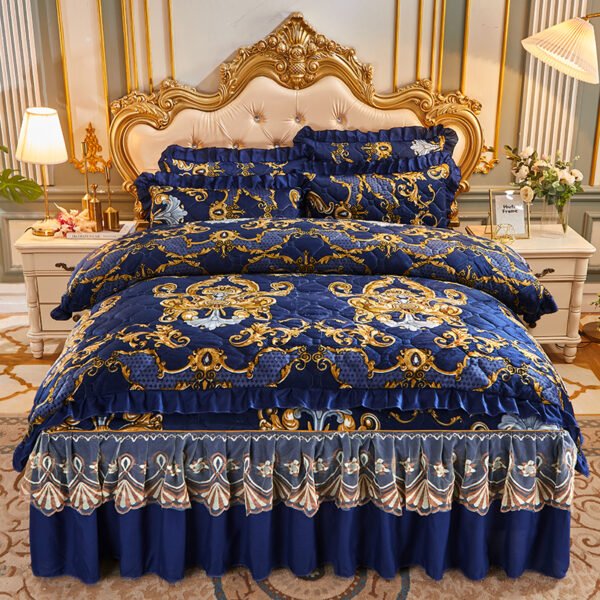 American style plant flower Velvet Winter Strawberry Printed Diamond Quilted Pink 4pcs Bedding Sets - Image 62