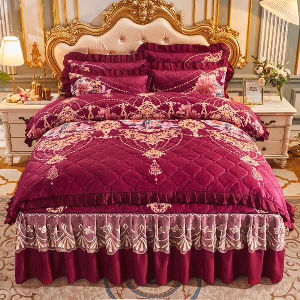 American style plant flower Velvet Winter Strawberry Printed Diamond Quilted Pink 4pcs Bedding Sets - Image 60