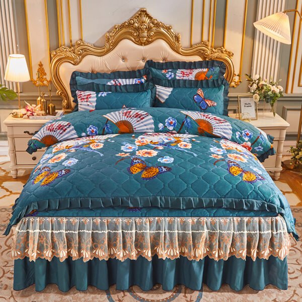 American style plant flower Velvet Winter Strawberry Printed Diamond Quilted Pink 4pcs Bedding Sets - Image 34